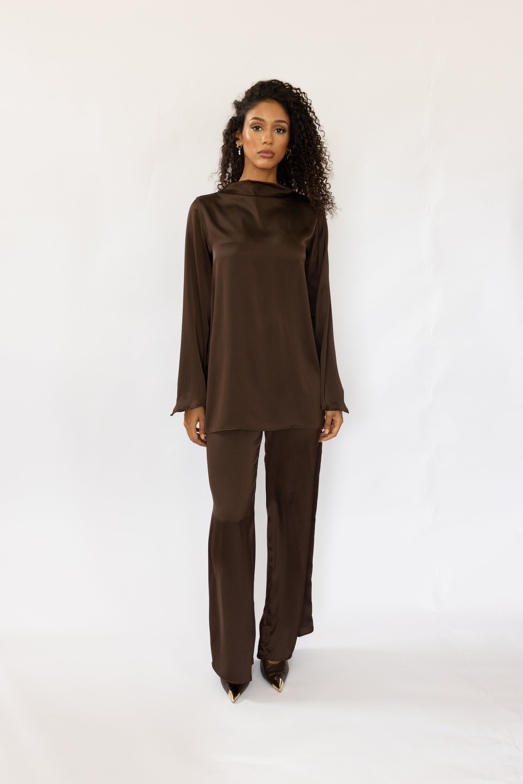 SADDLE SATIN TOP ESPRESSO