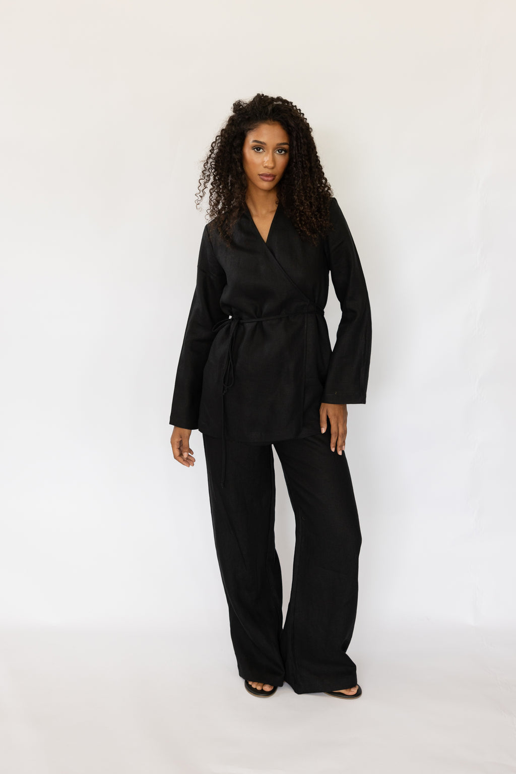RIVIERA WRAP TOP BLACK